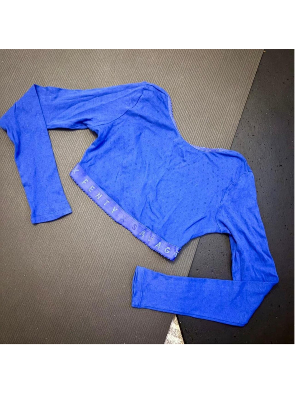 Savage X Fenty Vibrant Blue Logo Crop Top (Medium)